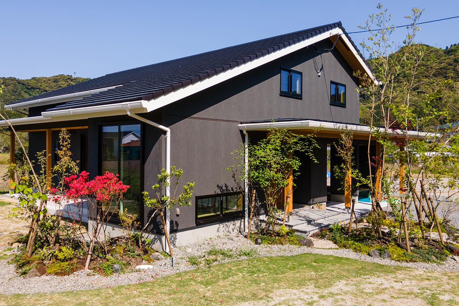 自然とともに過ごす家