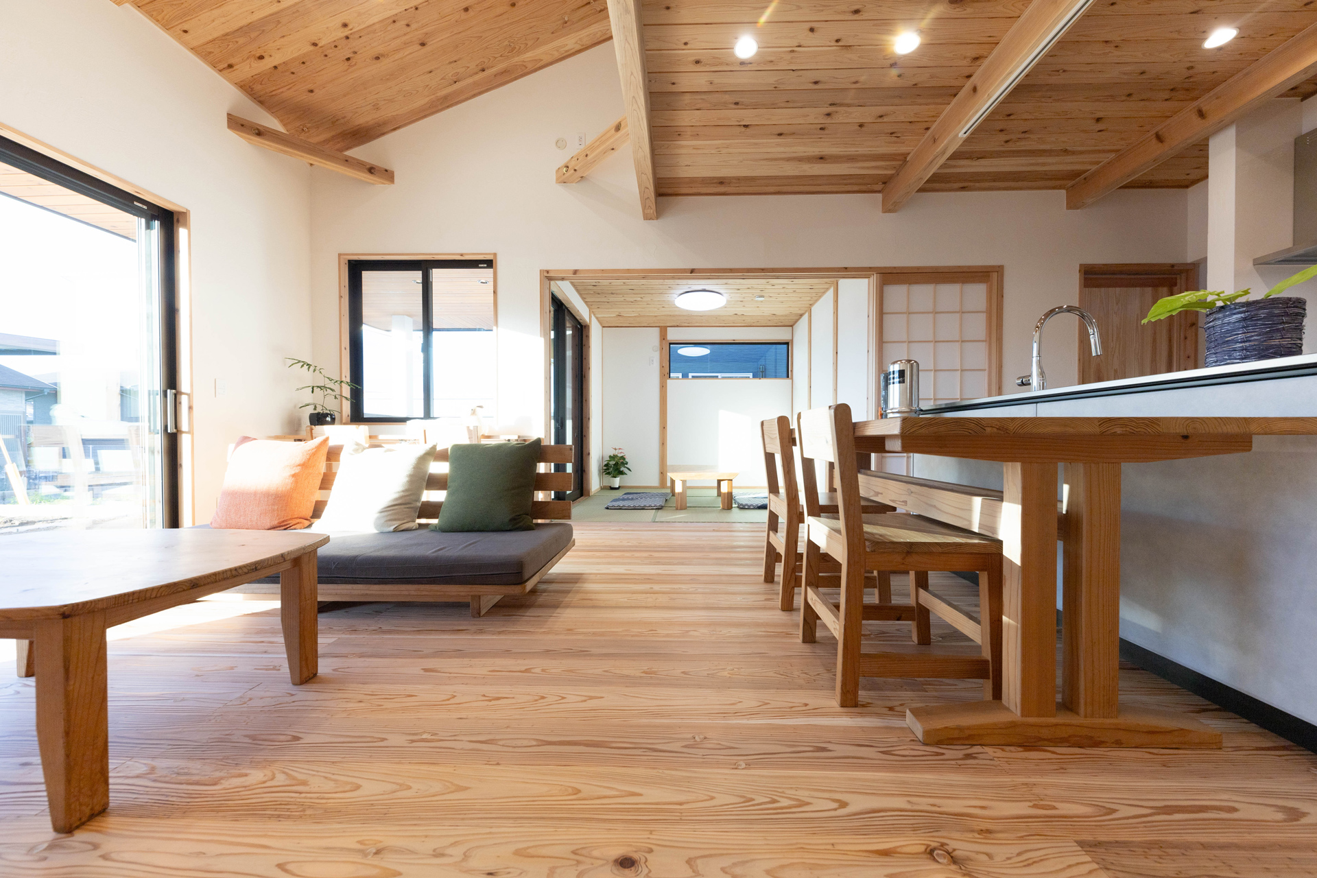 ひだまりに包まれたくつろぎの平屋